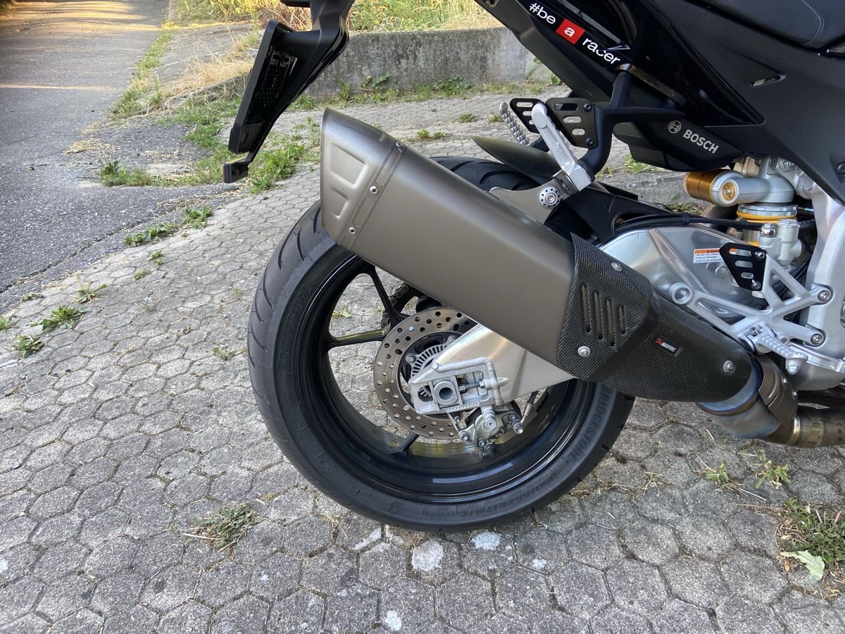 Aprilia Strada: Aprilia Tuono V4 – Usato da Bellmund venduto da Adimalamute66 3