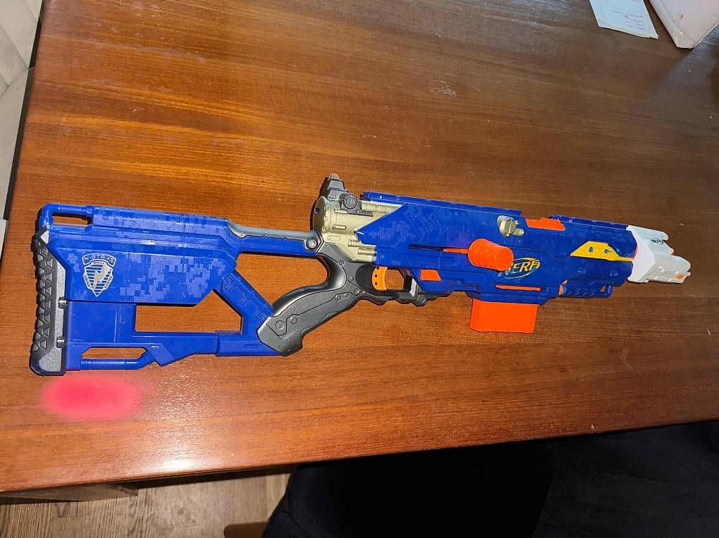 Nerf Giocattoli: NERF Set 5 Grosse Blaster Guns / Konvolut – Usato da Münchenstein venduto da _thebluemoon_ 2