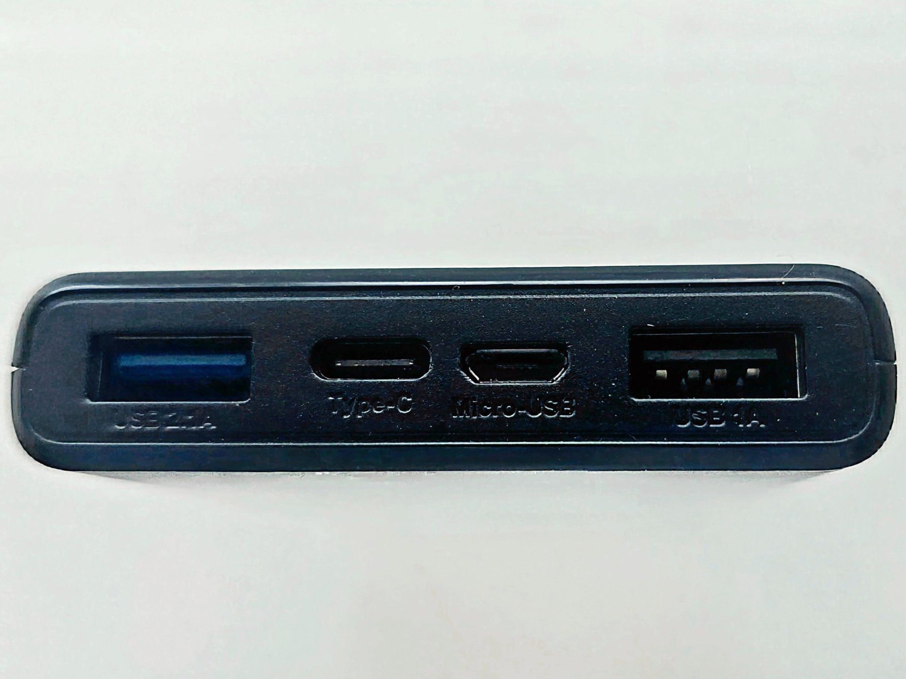 Batterie: Power Bank 10.000 mAh – Usato da Hinwil venduto da Skerium 1