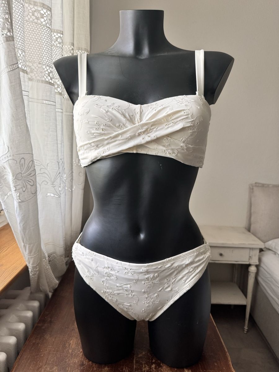 Hunkemöller Badekleider & Bikinis: Bikini hunkemöller gr.S – Gebraucht aus Samedan von lau_q8yh