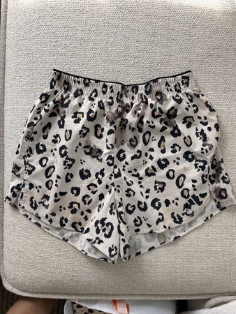 adidas Originals WIDE LEG LEO PRINT SATIN Shorts - Gr. XL