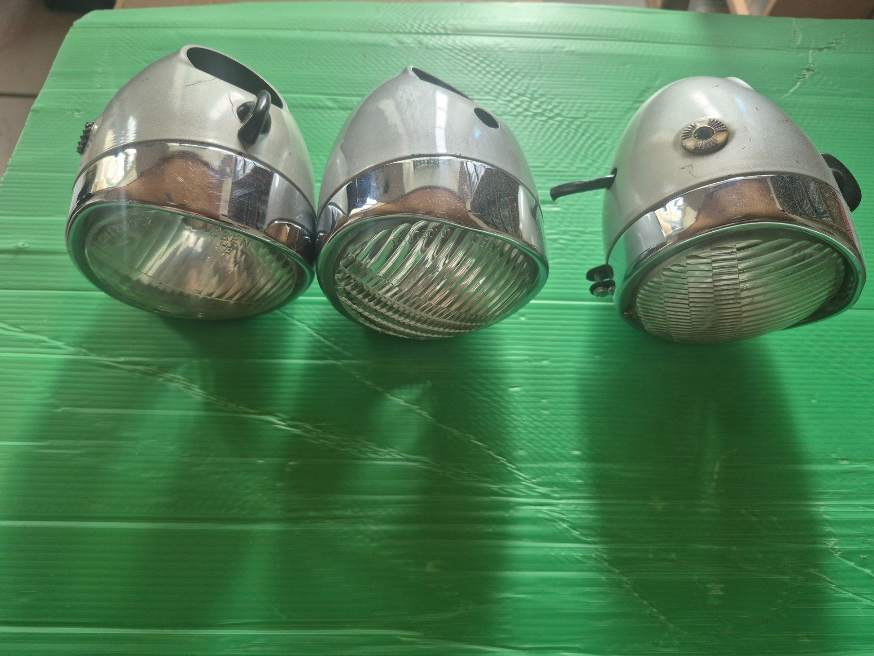 Fari: Phares oeufs (Eierlampe) – Usato da Le Locle venduto da archerblanc 2