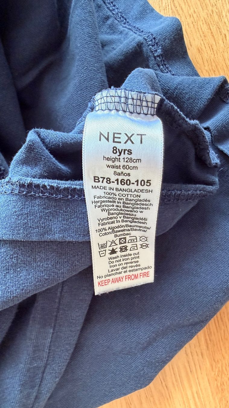 Next Maglioni & Felpe: Pullover - NEXT Langarmshirt blau Skateboard Gr. 128 – Usato da Winterthur venduto da Secondhand-Family 7
