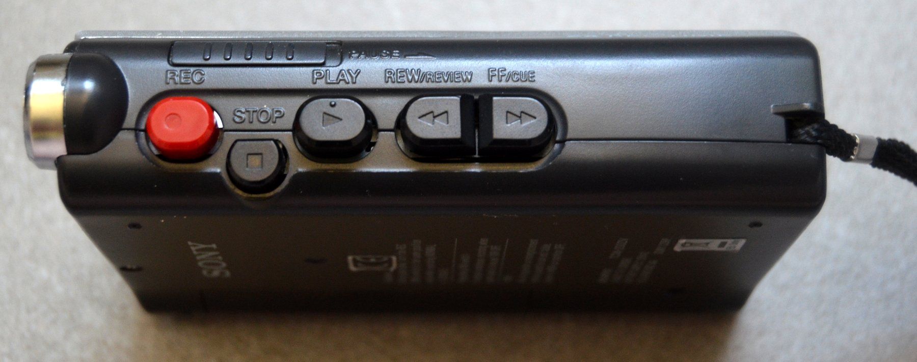 Sony Tragbarer Mediaplayer: Sony TCM-200DV Walkman – Gebraucht aus Collonges von arashee 4