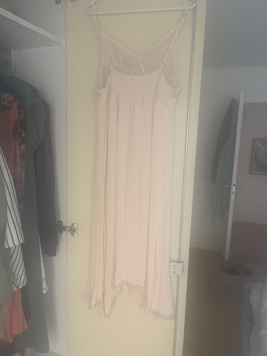Vestiti: Wunderschönes Sommerkleid  bestickt Grösse S/M – Usato da Weinfelden venduto da Dealissima 1