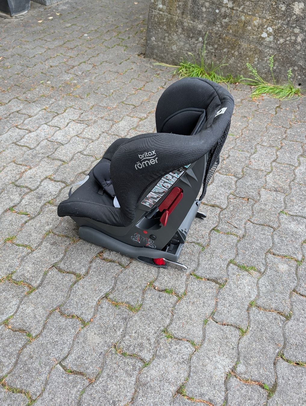 Britax Römer Seggiolini per auto: Auto Kindersitz Römer britax – Usato da Mühlethal venduto da insel12 1