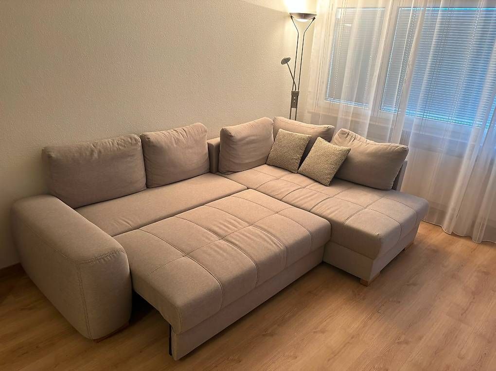 Sofas: Ecksofa Burton De Luxe mit Bettfunktion – D'occasion à Dornach par chi_78g5 2