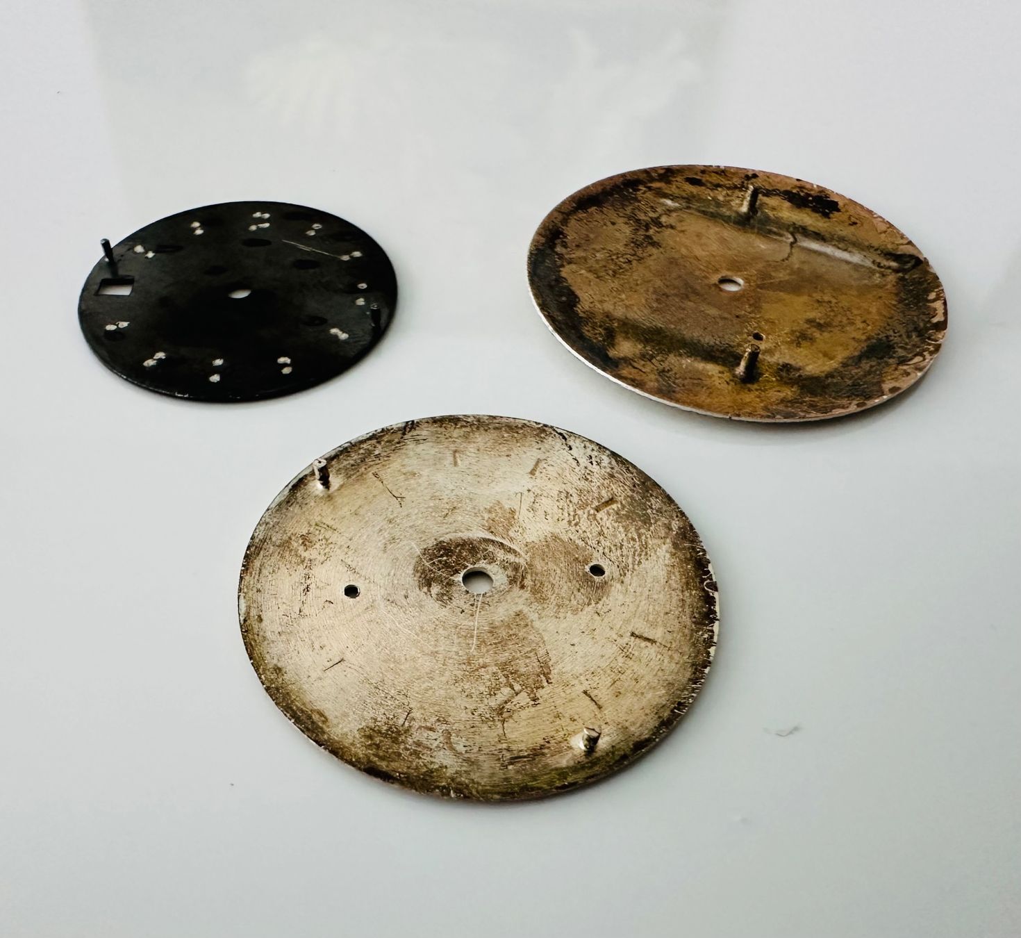 Swiss Orologi: LOT DE 3 CADRANS – Usato da Conthey venduto da advisia 3