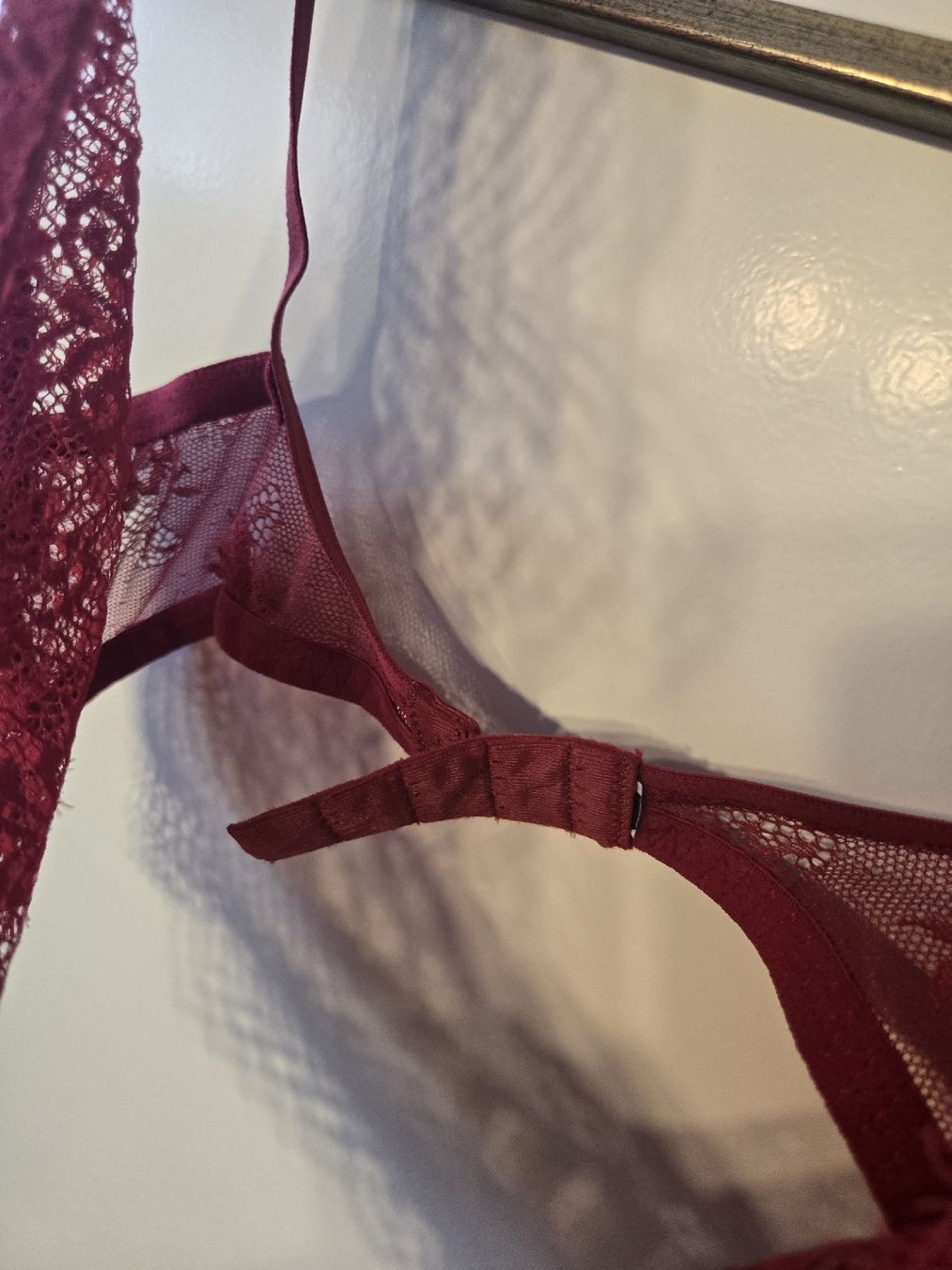Altra biancheria intima: Wunderschönes Spitzen-Set in Rot in 85B – Nuovo (secondo la descrizione) da Dübendorf venduto da Timulka 3