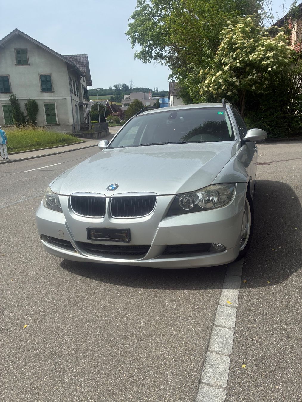 BMW Automobili: BMW 320i Kombi – Usato da Birmensdorf ZH venduto da Wetti61