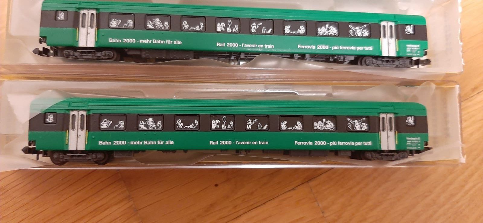 Modellini di ferrovie: Decals Ausstellungswagen EW III Rail 2000 3 éléments – Usato da Colombier NE venduto da Couscous12 2