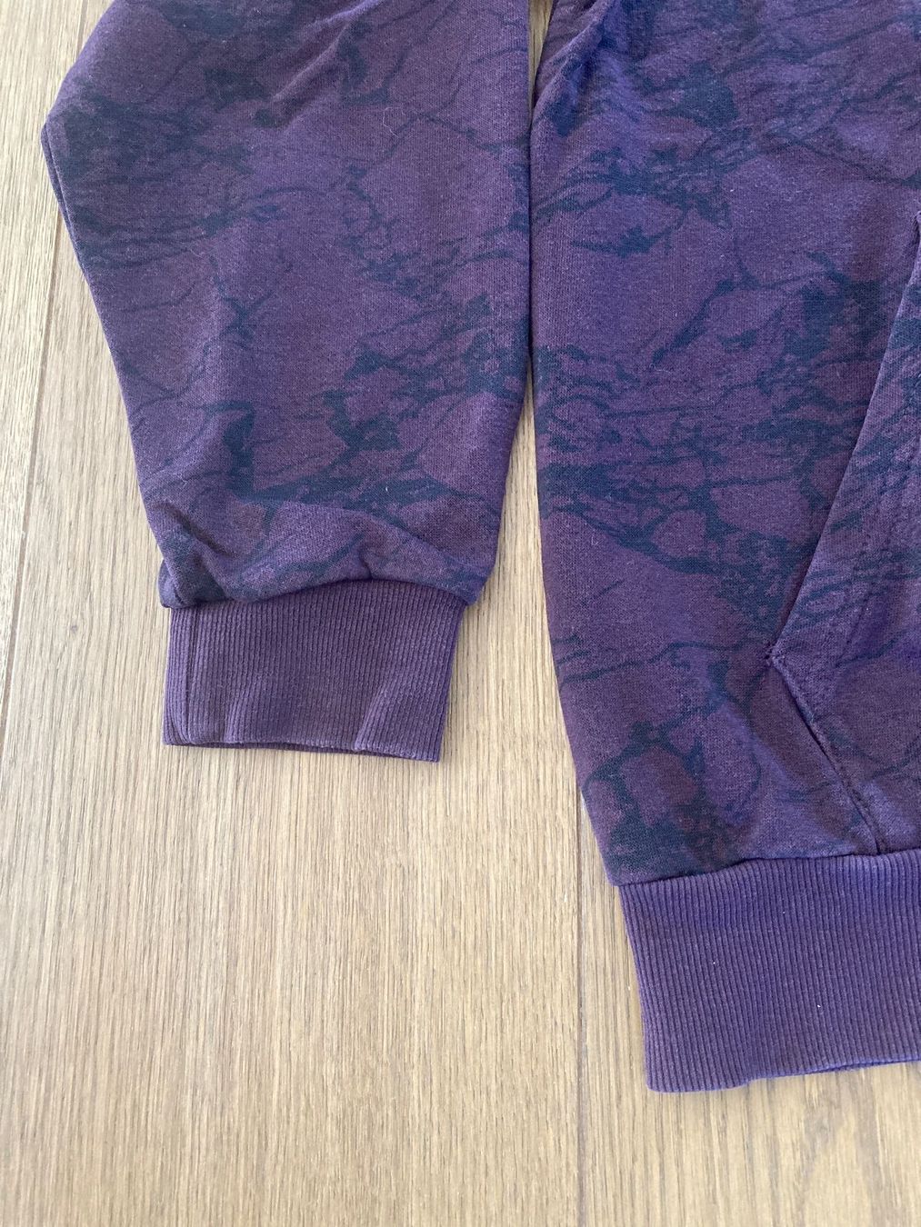H&M Pulls et sweat-shirts: Kapuzenpulli Gr.158 – Neuf (Voir description) à Zollikofen par gamel01 2