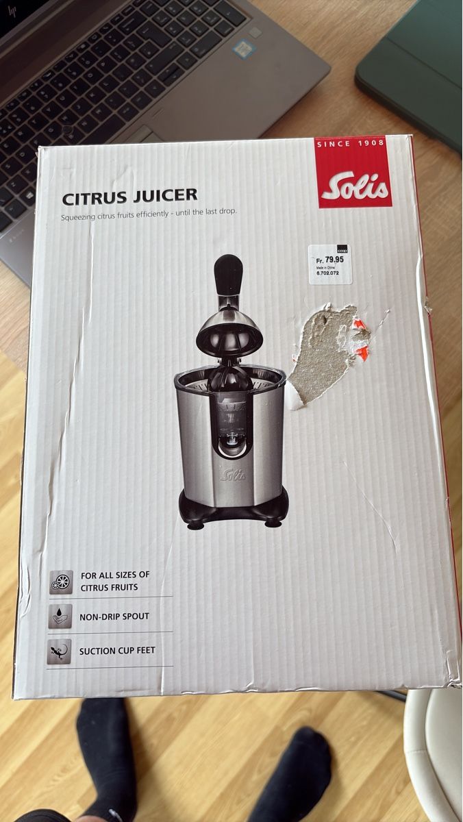 Solis Elettrodomestici da cucina: Solis Citrus Juicer - Squeeze Every Drop! Silver/Black – Usato da Schwarzenburg venduto da pge_l72m