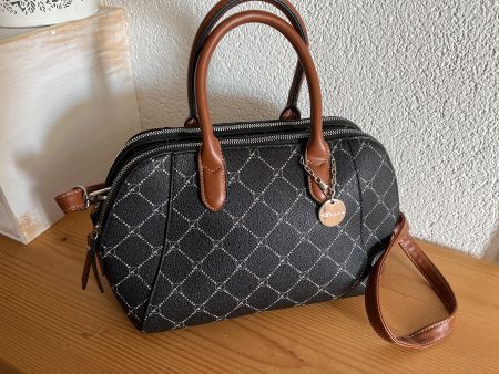 Handtsche „Tamaris“ / neuwertig