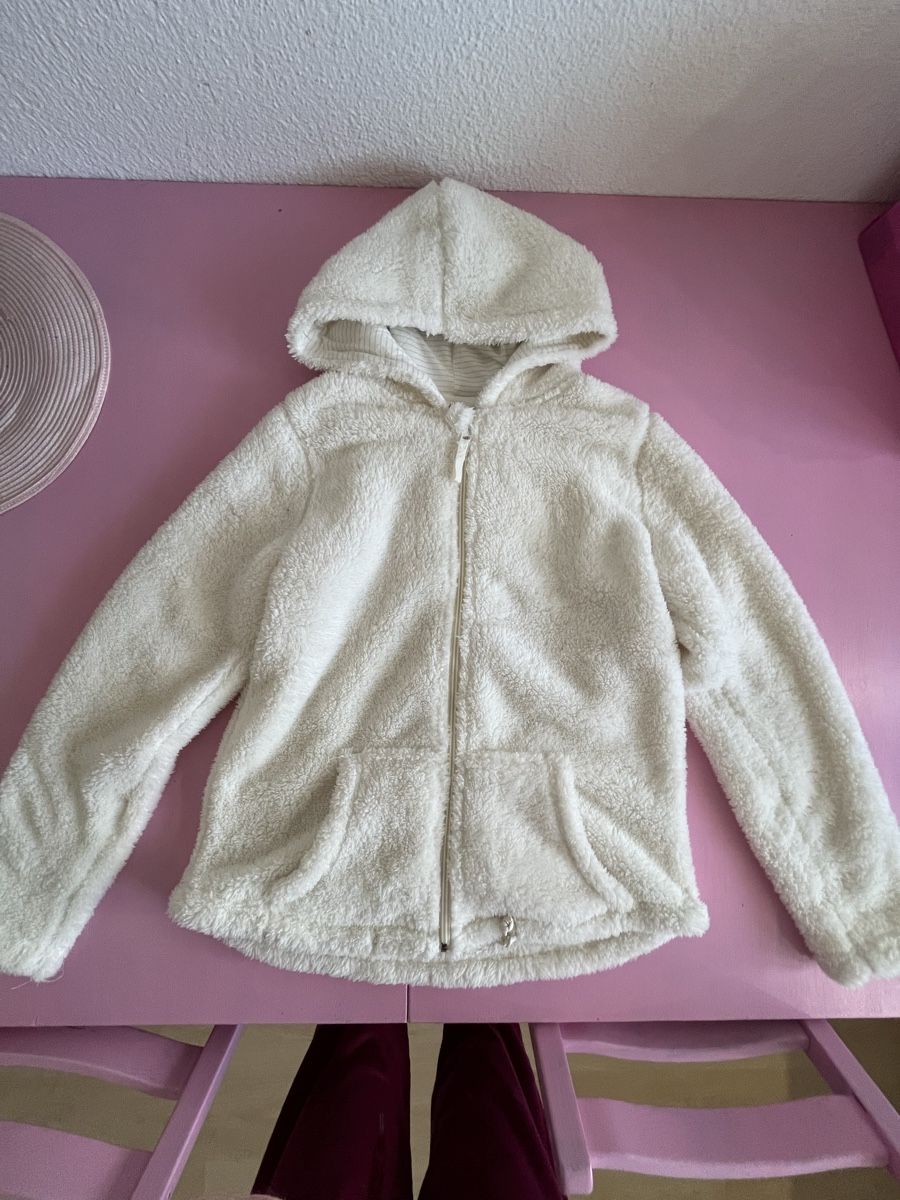 Jacken: weisse Teddy Jacke – Neu (gemäss Beschreibung) aus Fehraltorf von y2kout7