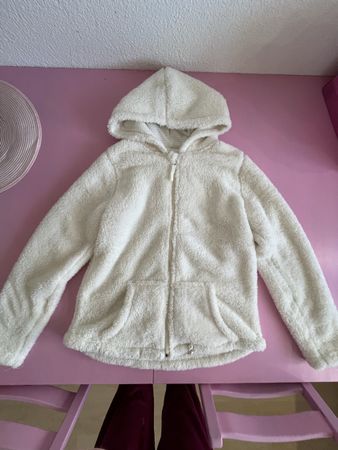 weisse Teddy Jacke