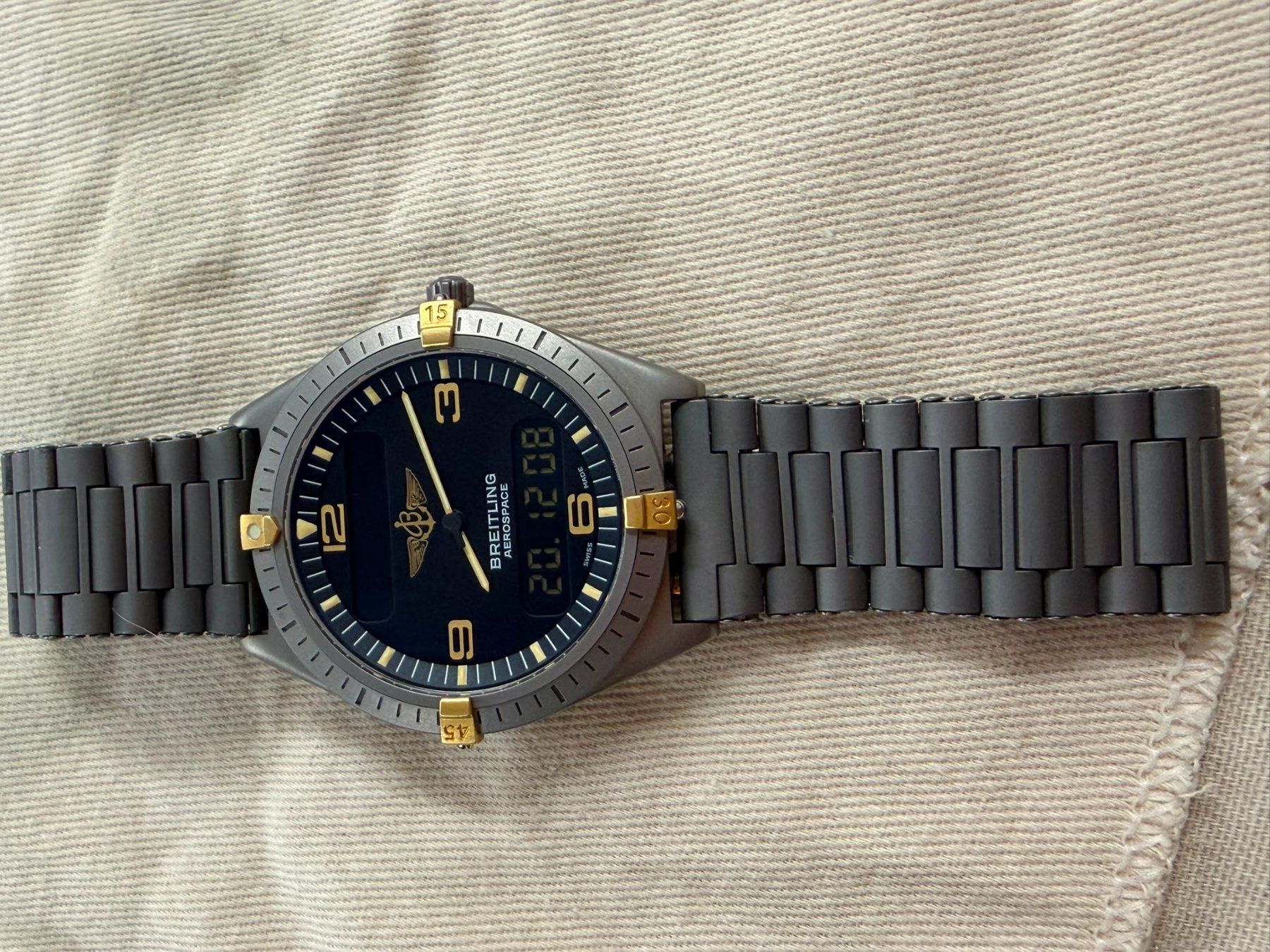 Breitling Orologi: BREITLING aerospace F56060 presque neuve – Usato da swiss venduto da sha_dx9b 6