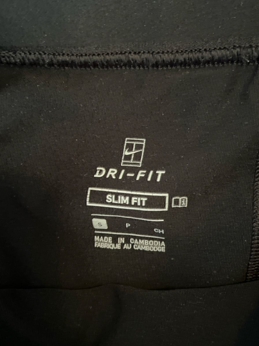 Nike Hosen: Nike Running shorts – Gebraucht aus Zürich von fla_2552 1