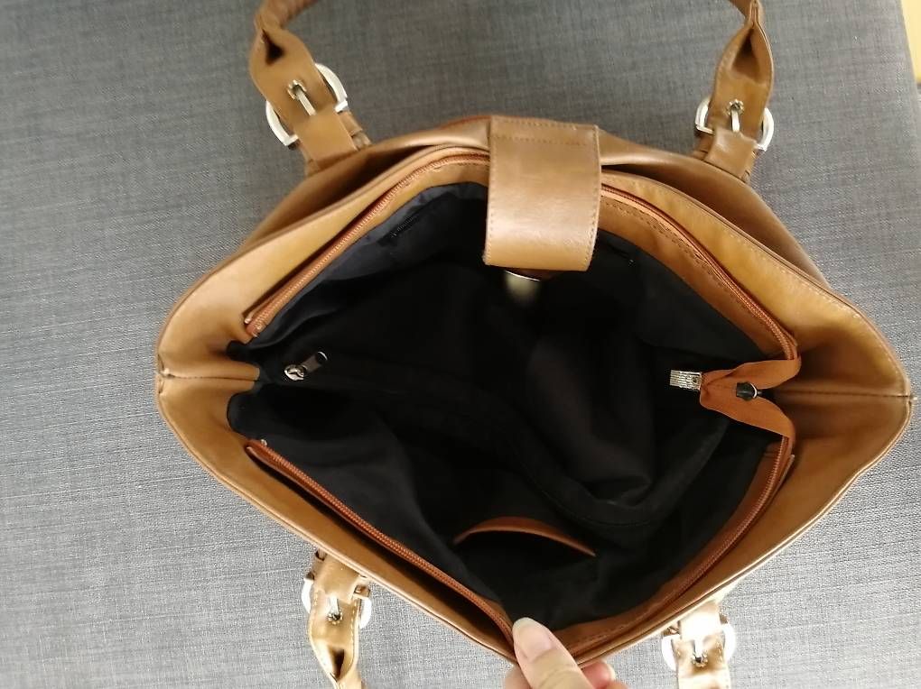 Borse da donna: Braune Kunstleder Handtasche – Usato da Stäfa venduto da FloStauf 2