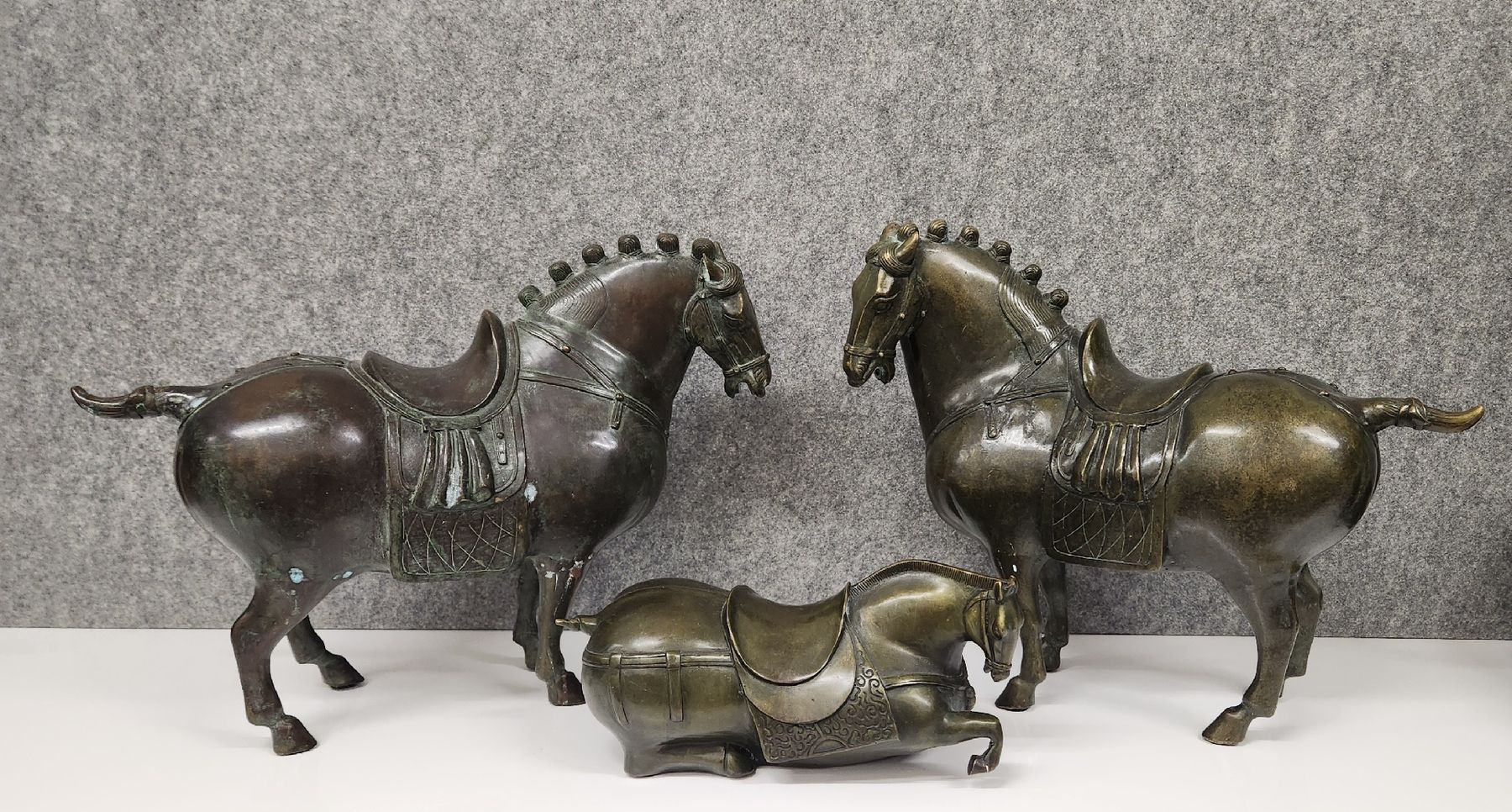 Statuette: Chinesisches Ming Pferd 3/6 – Usato da Wollerau venduto da CH8832 5