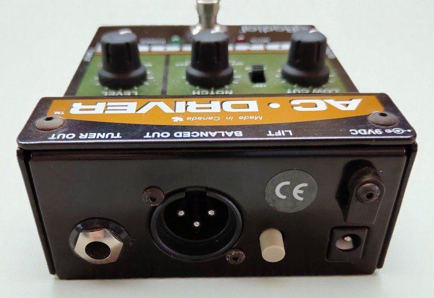 Strumenti musicali: Radial Engineerig - AC Driver - Acoustic Preamp & D.I. – Usato da Schaanwald venduto da OPC432 1