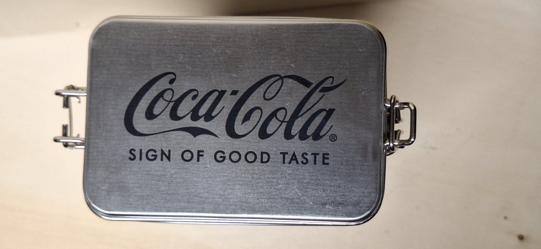 Altro in Decorazioni & Accessori: Nostalgic-Art Retro Blechdose 1,3l "Coca Cola" – Nuovo (secondo la descrizione) da Sisseln AG venduto da murmi83 4