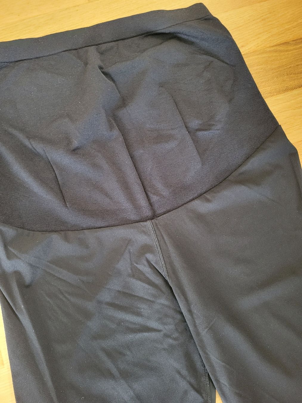 Leggings: Umstandsleggings Venity Grösse L Schweizer Start up – Nuovo e nell'imballaggio originale da Wikon venduto da lin_qw8x 1