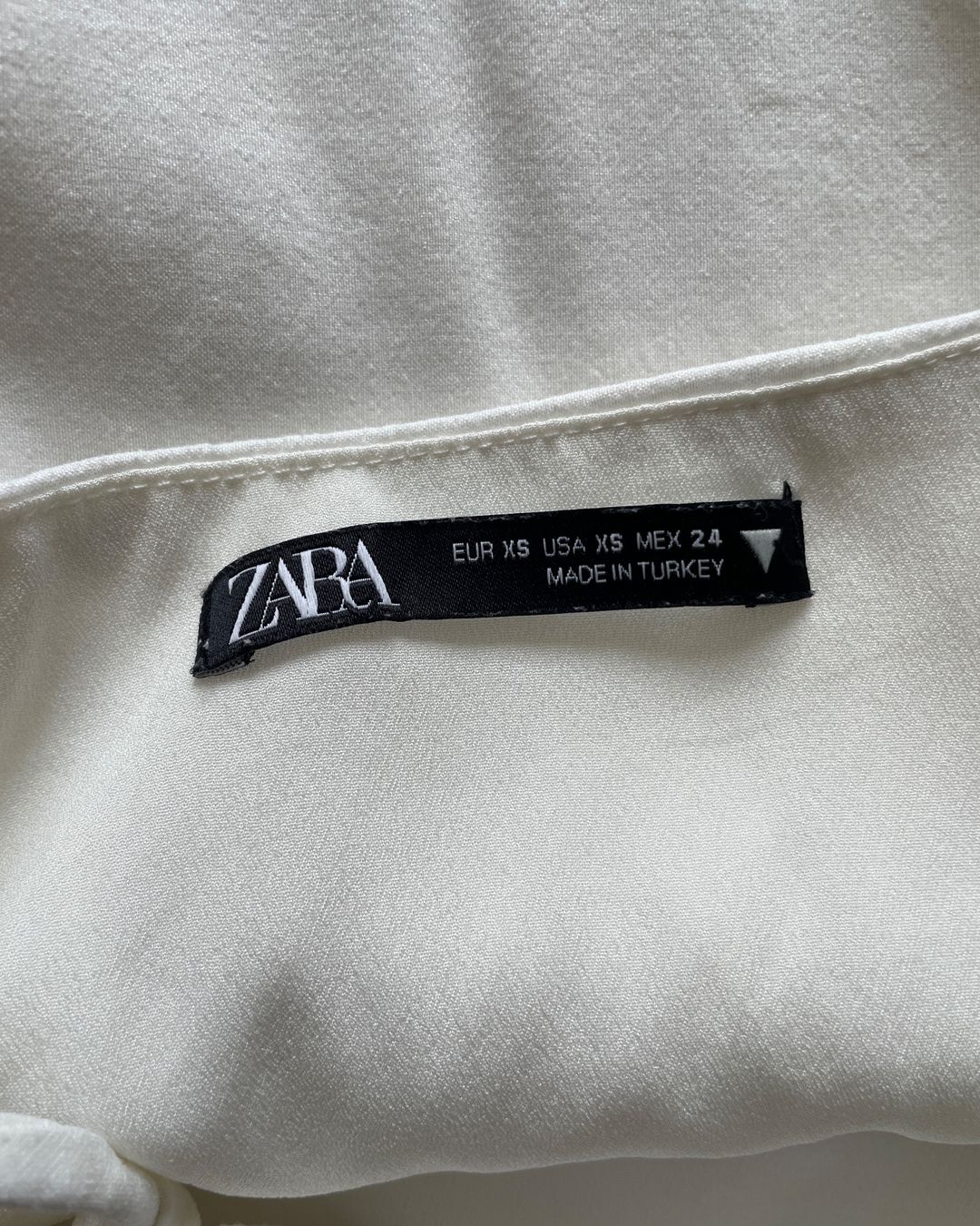 Zara Vestiti: Robe en lin Zara blanc, XS – Usato da Jussy venduto da Retrove 4