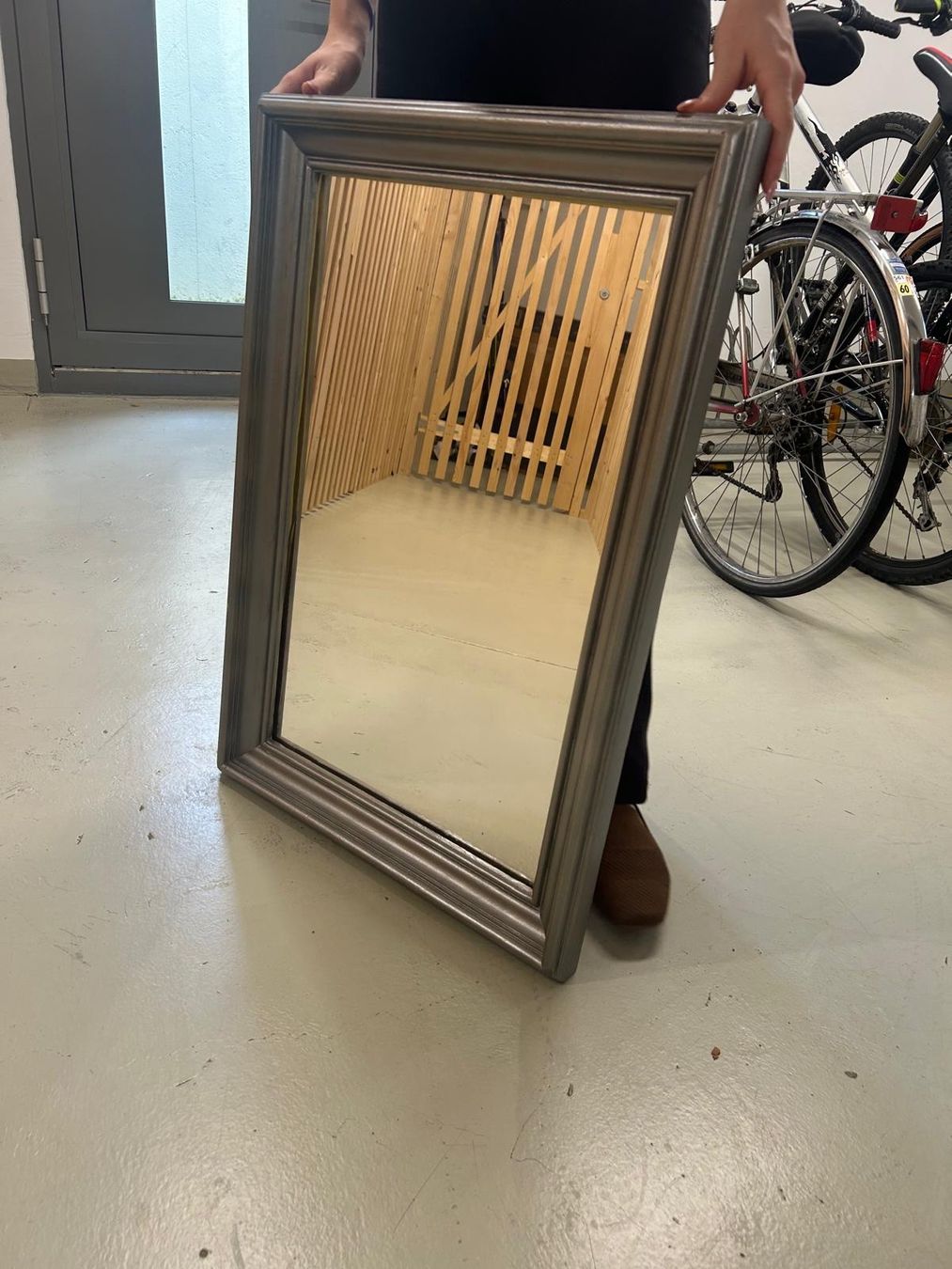 Miroirs: Spiegel mit Rahmen Silber Optik – D'occasion à Dietikon par qia_s6qm 1