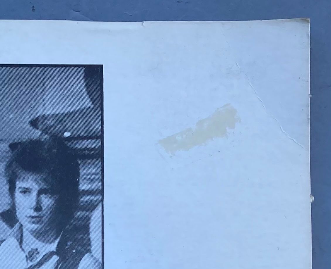 Dischi in vinile: THE DISTRACTIONS - YOU'RE NOT GOING OUT DRESSED LIKE THAT – Usato da Poliez-Pittet venduto da Newtown-Records 4