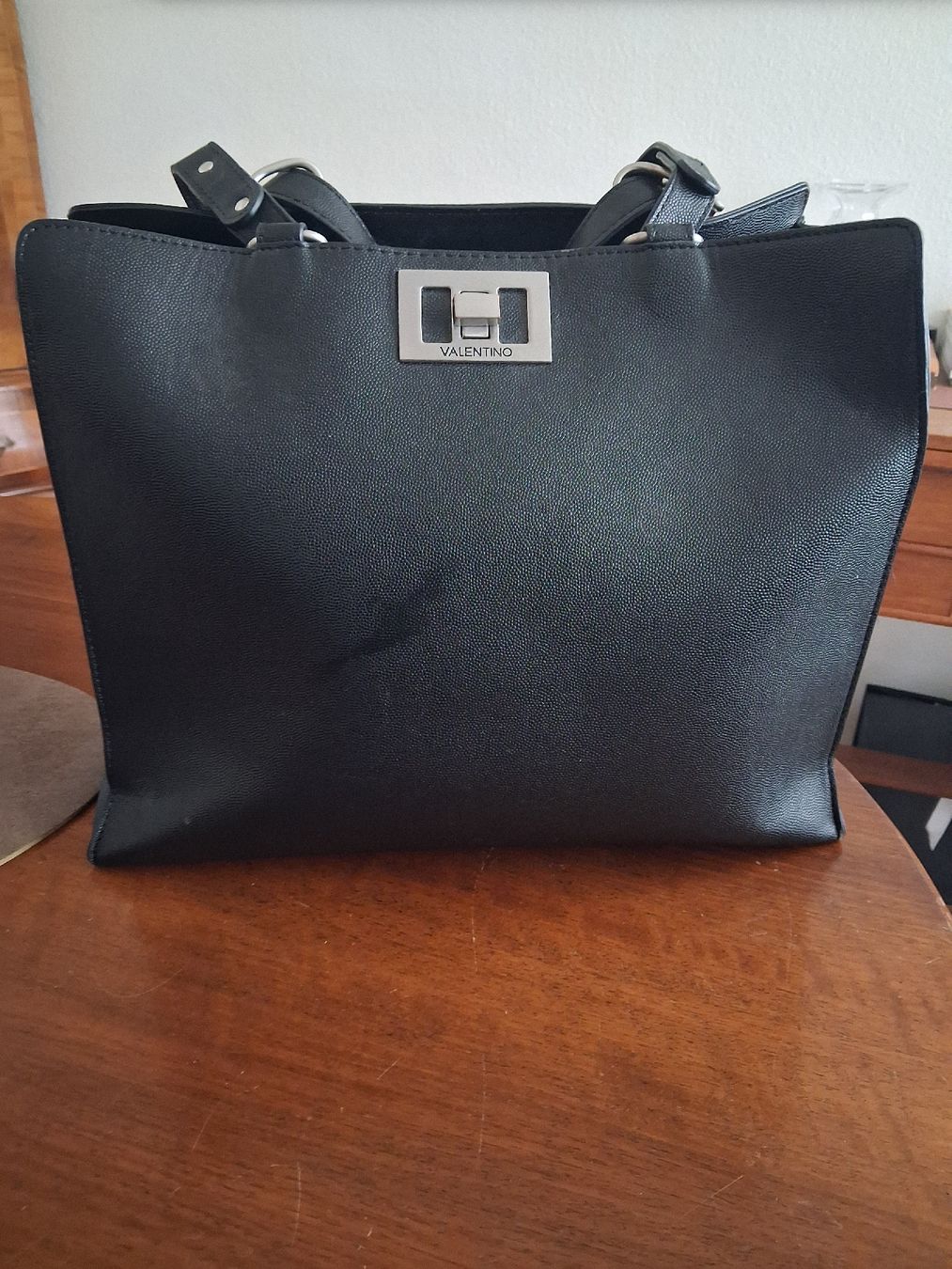 Valentino Taschen für Damen: VLENTINO Tasche – Gebraucht aus Zürich von kri_8vhz