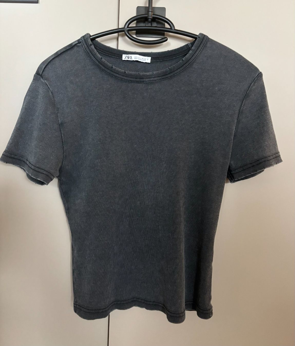 Zara T-shirt: Zara T-Shirt, Grösse L – Usato da Rorschacherberg venduto da Kpas