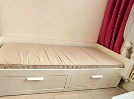 BRIMNES Bett  + Matratze