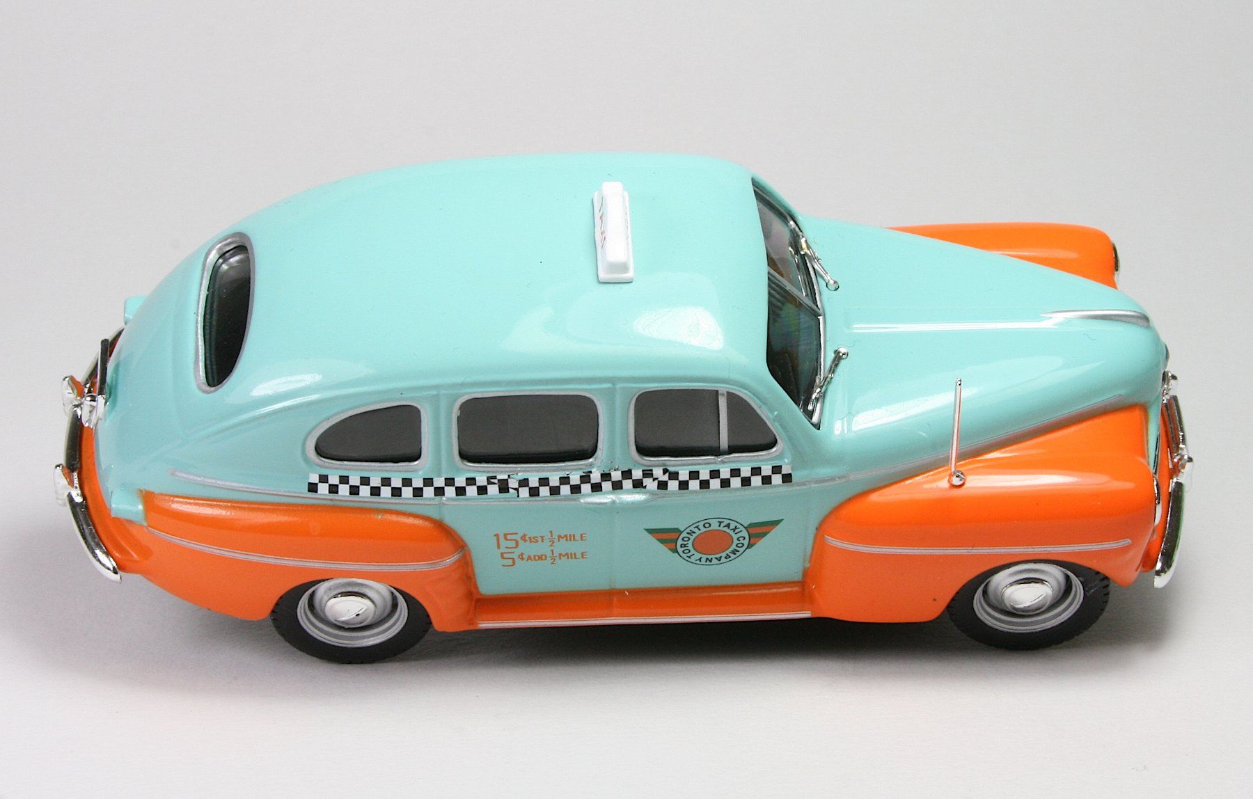 IXO Modellini d'auto: IXO 1948 Ford Taxi Toronto – Usato da Elsau venduto da Peekay8 3