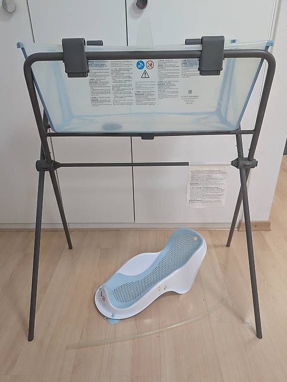 Vasche da bagno: Stokke Flexi Bath Badewanne mit Ständer Ocean Blue – Usato da Baar venduto da kal_qf8p