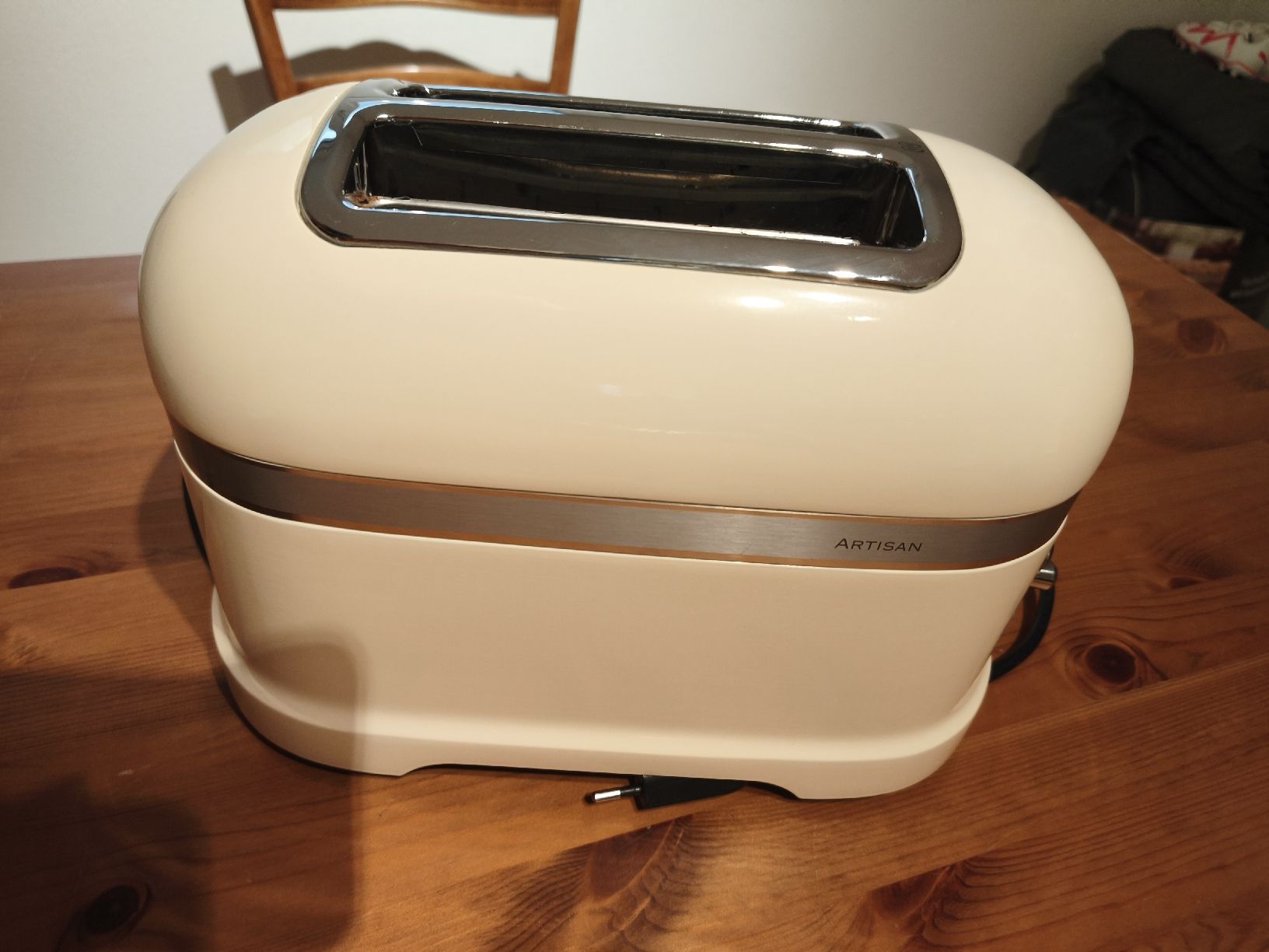 Kitchenaid Elettrodomestici da cucina: KitchenAid Artisan Toaster beige – Usato da Mattwil venduto da FamilieG. 4