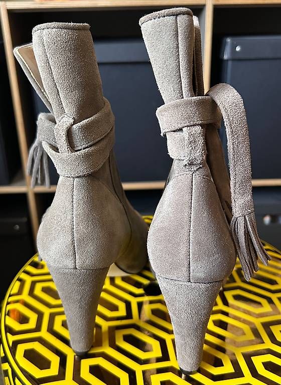 Scarpe da donna: High Heel Stiefelette Buffalo - neuwertig – Usato da Zürich venduto da Gum 1