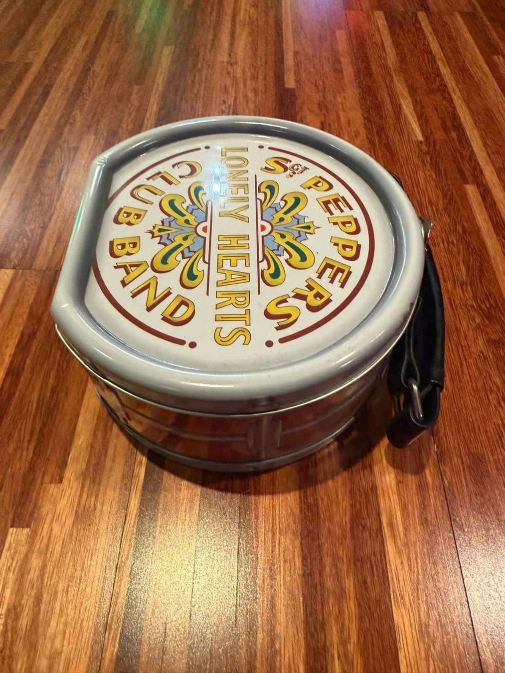 Contenitori & Simili: Beatles Sgt. Pepper's Lunchbox – Usato da Winkel venduto da Studi66 2