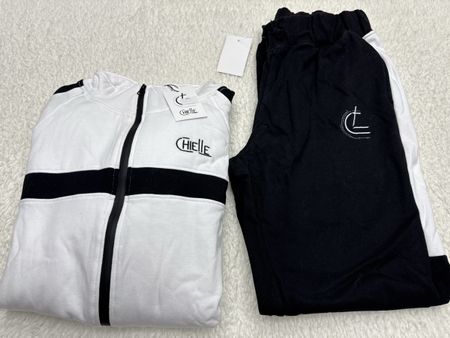 Ensemble de survêtement XXL, Noir/Blanc - Neuf! (53)