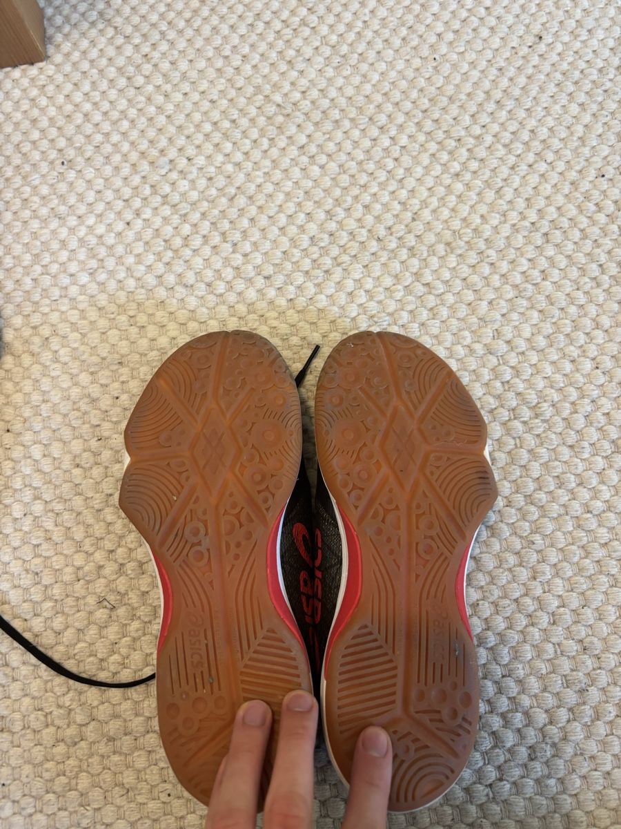 Asics Chaussures garçon: Hallenschuh Asics – D'occasion à Winterthur par nicolaparpan 3