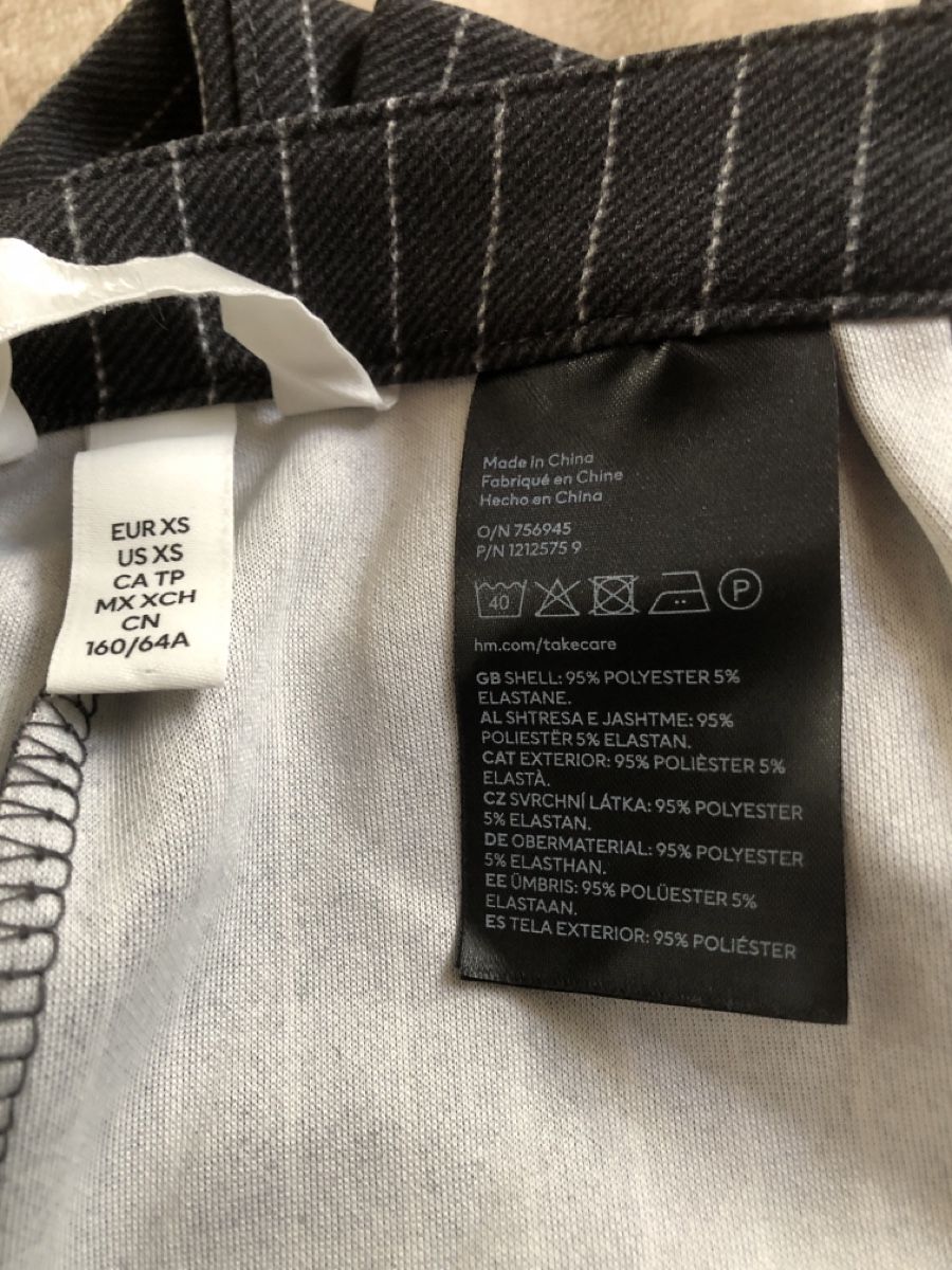 H&M Pantaloni: Hose von H&M Gr XS – Usato da Balsthal venduto da Katzenfan99 2