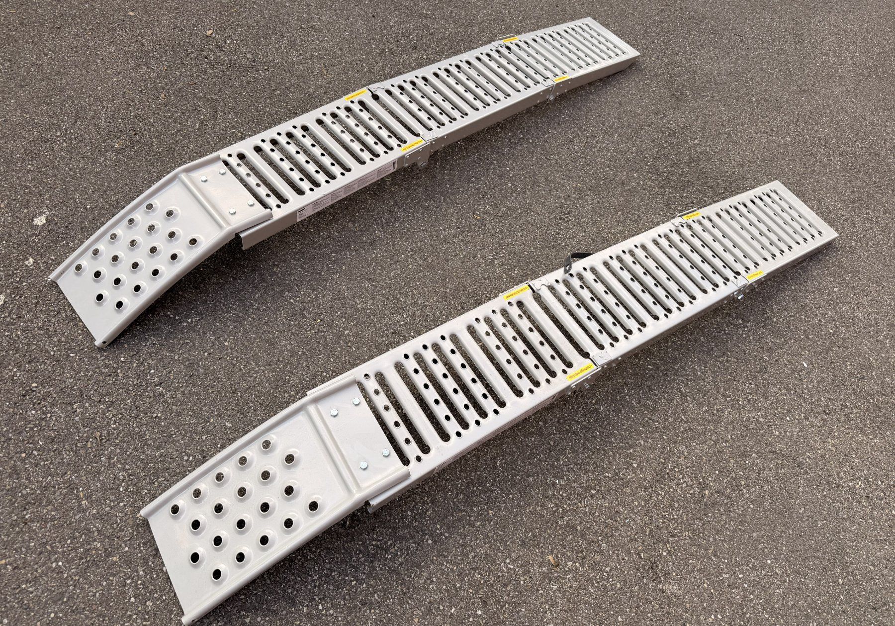 Rampe di accesso: Auffahrrampen klappbar – Nuovo (secondo la descrizione) da Zürich venduto da Enoooo 1