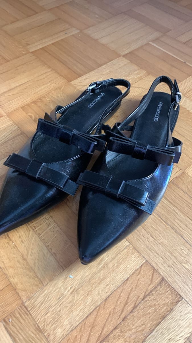 Graceland Scarpe da donna: Catheels, spitze ballerinas – Nuovo (secondo la descrizione) da Reinach BL venduto da lar_nd89