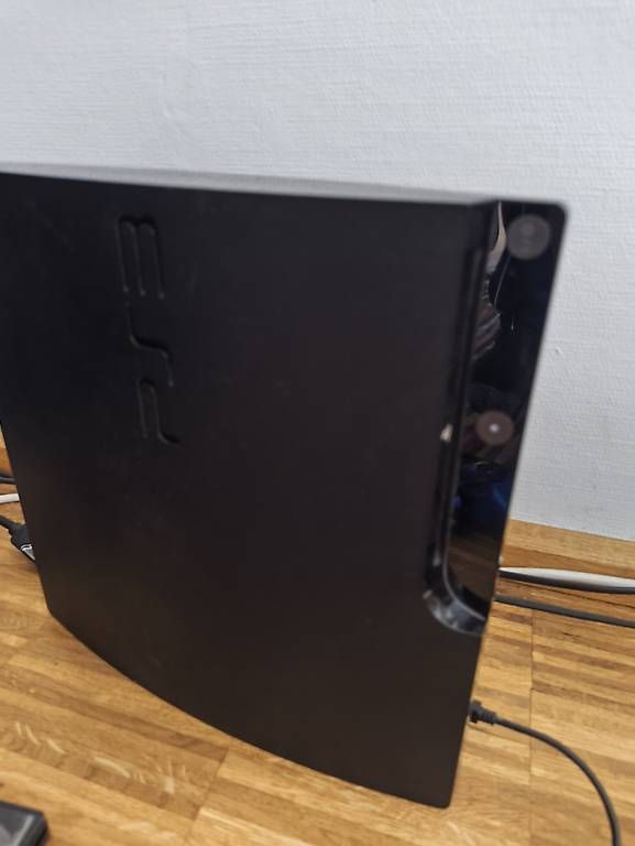 Konsolen: Playstation 3 mit 49 Games – Gebraucht aus Solothurn von mei_p2jh 1
