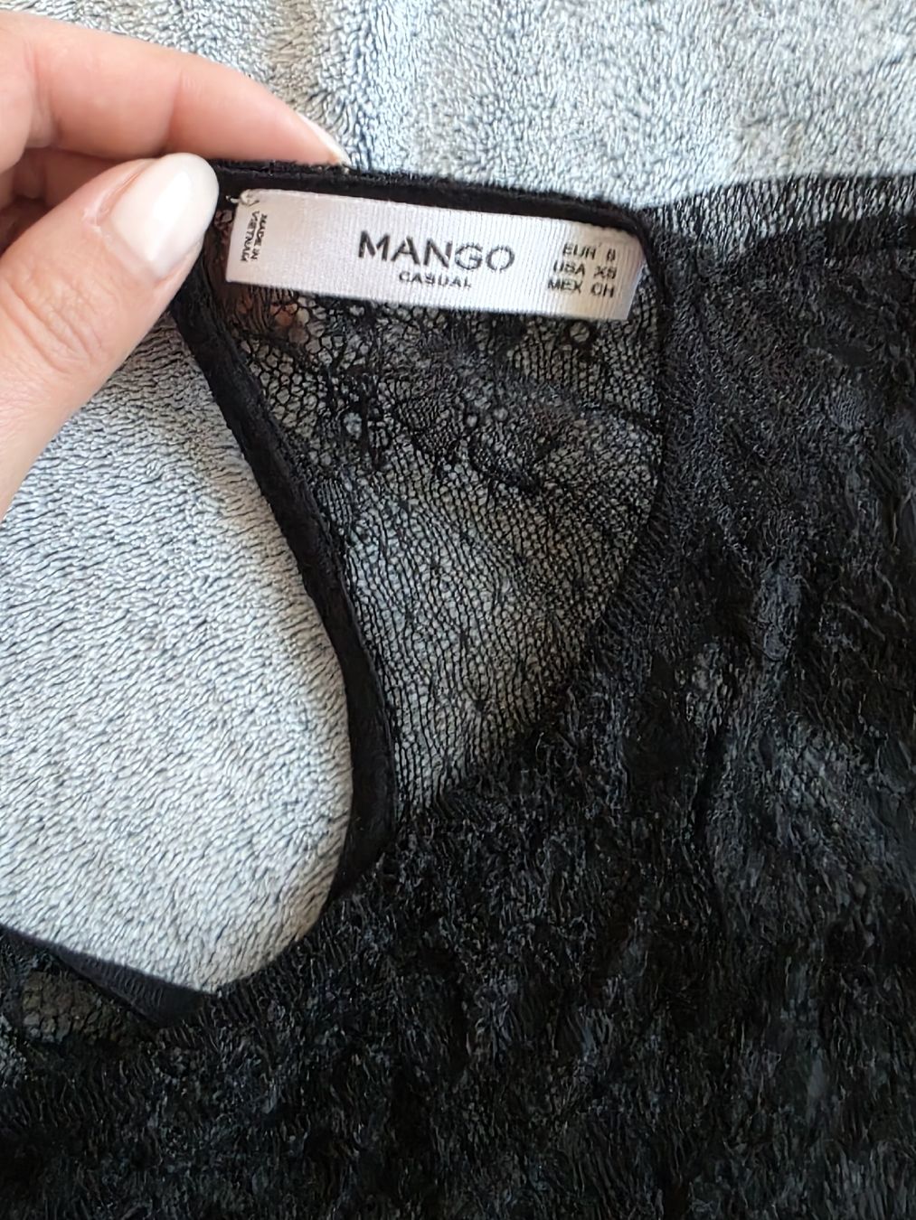 Mango Camicette: Schwarze Mango Bluse, Grösse XS – Nuovo (secondo la descrizione) da St Gallen venduto da vir_5kgt 3