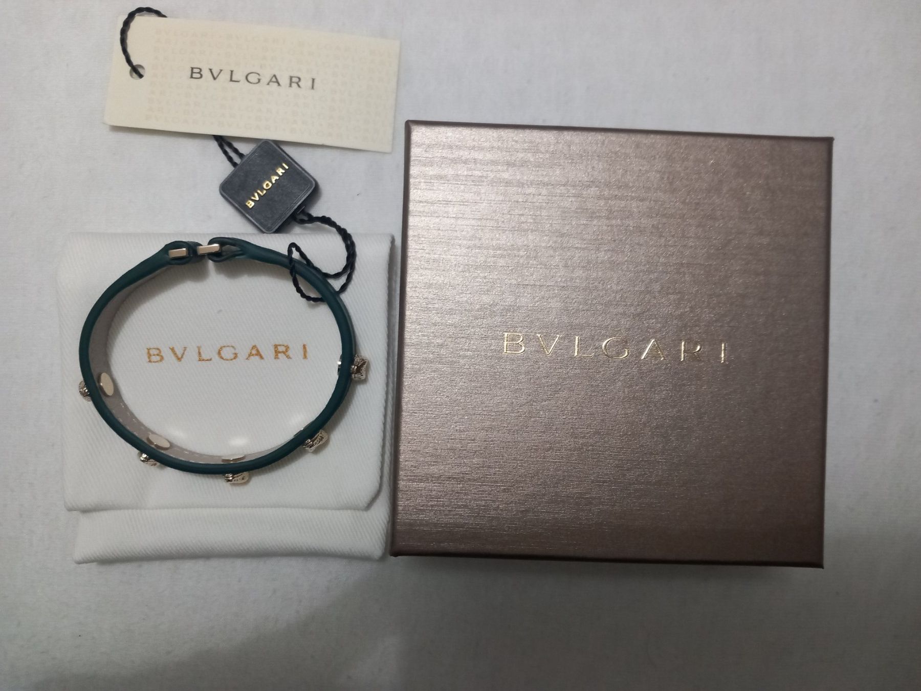 Bulgari Bracciali & Braccialetti: Bulgari serpenti forever emerald forest bracelet – Nuovo (secondo la descrizione) da Le Grand-Saconnex venduto da Rgt87