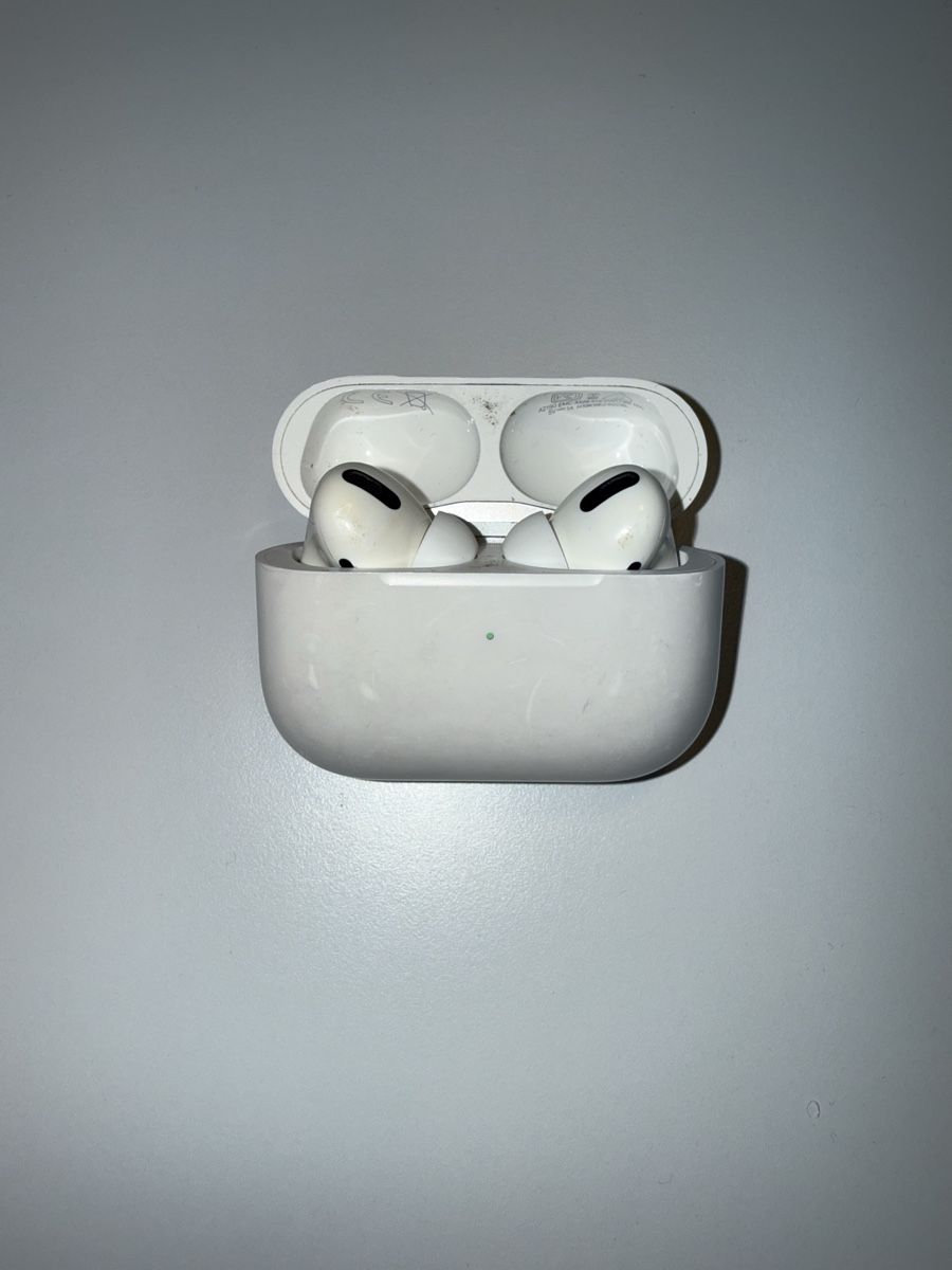 Apple Cuffie: AirPods Pro Gen 1 – Usato da Dübendorf venduto da ala_v9xb 2