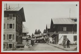 Montana Vermala, Dorfpartie, belebt