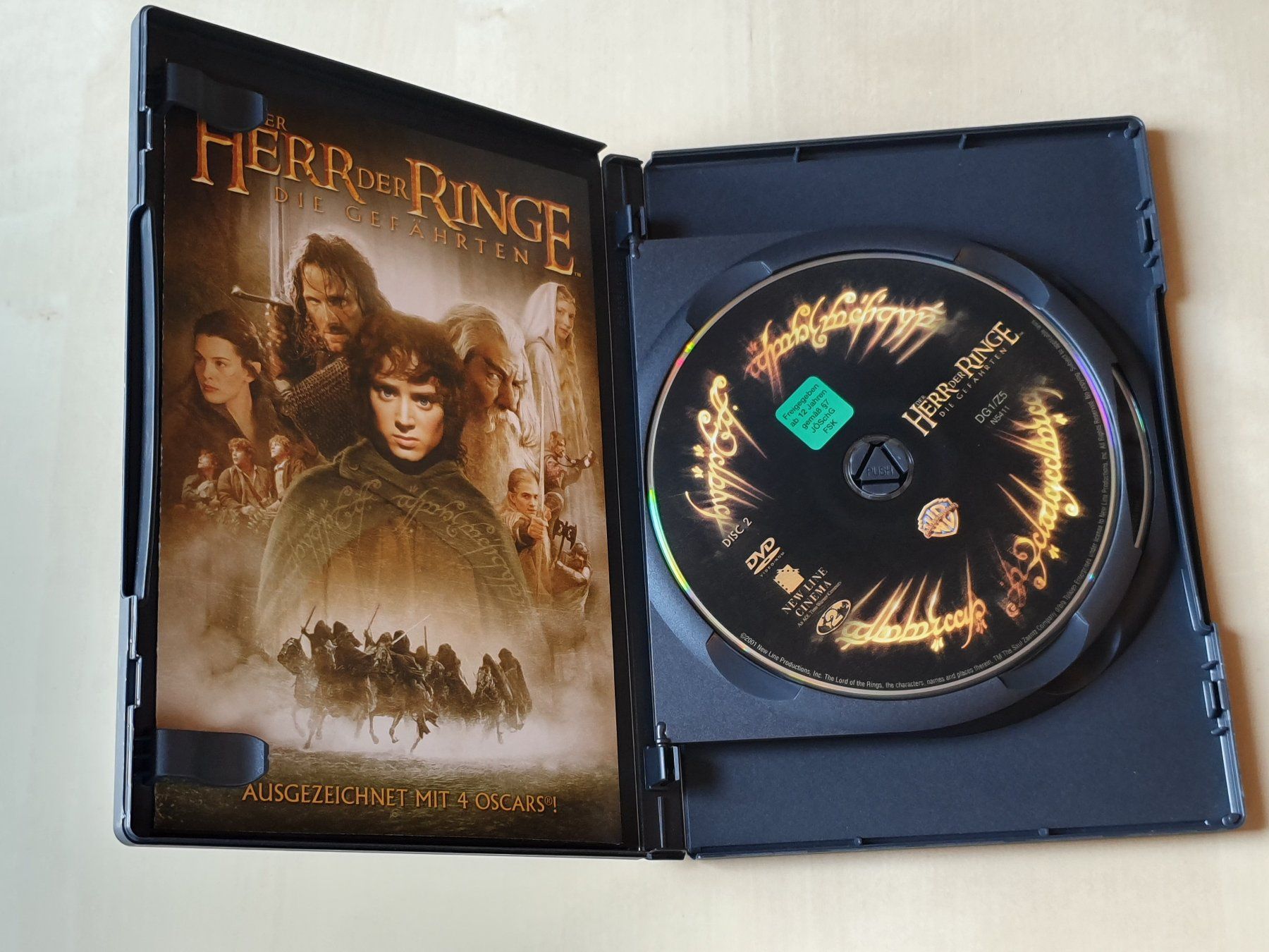 Tutti i DVDs: Der Herr der Ringe die Gefährten – Usato da Stansstad venduto da collectorsshop 2