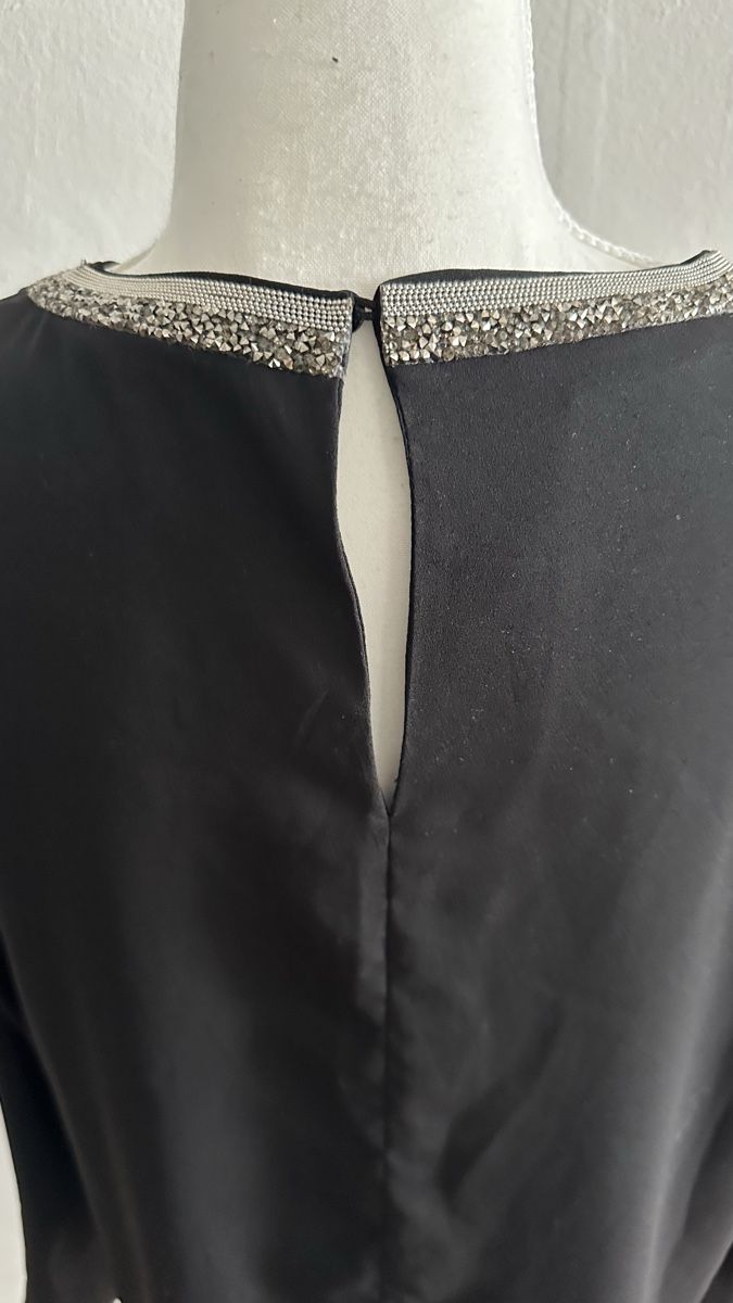 H&M Camicette: H&M Bluse schwarz Grösse 36 – Usato da Bern venduto da schnupka 3